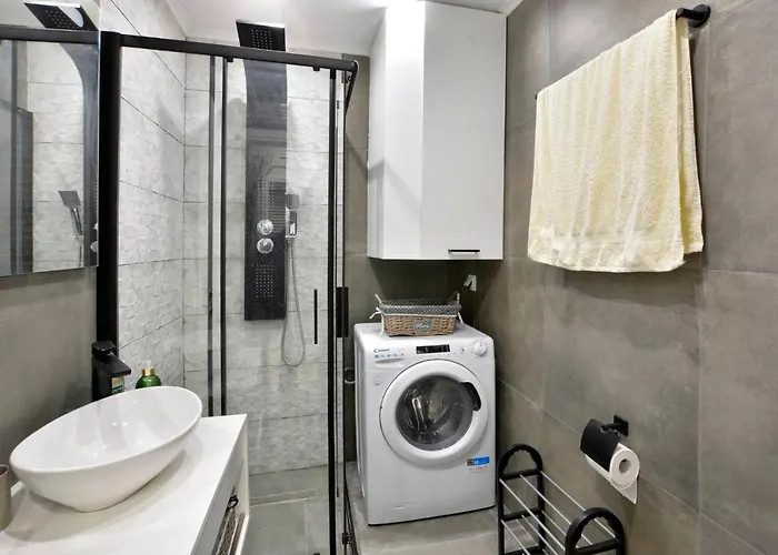 Saroko Apartment